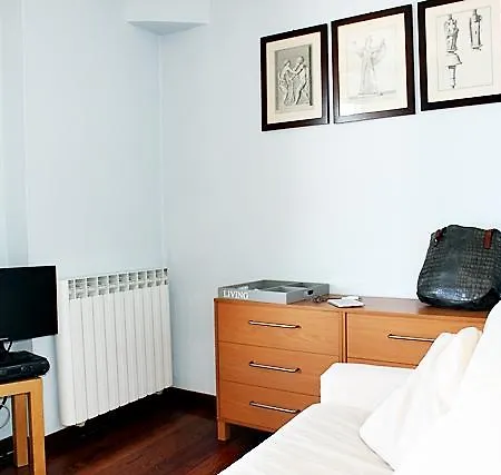Imolo Lake Apartment *