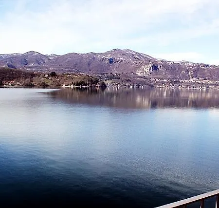 Imolo Lake *