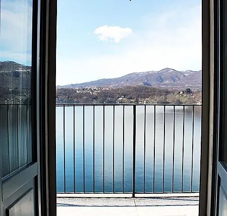 Imolo Lake